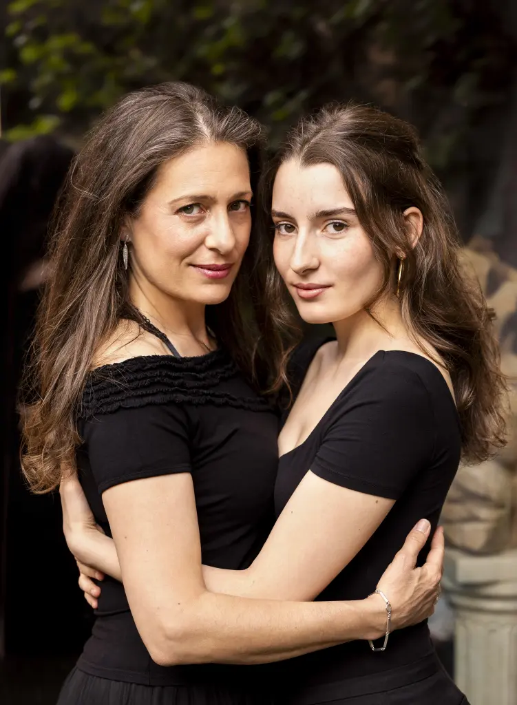 Ariane & Cosima Haering Schmid